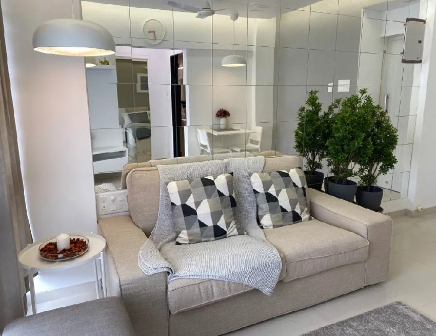 show-flat-16